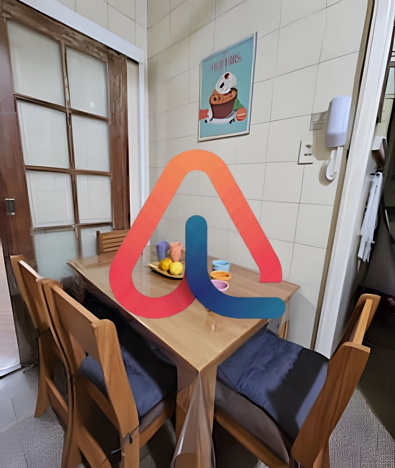 3 Minutos da Praia | Perto da Pedra do Arpoador