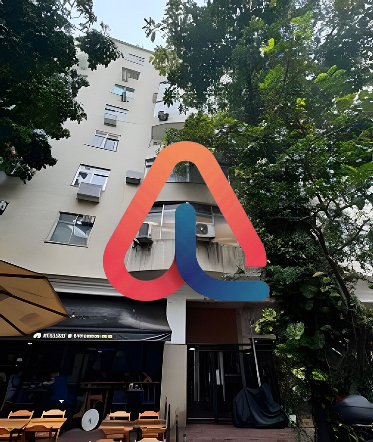 2 Minutos a Pé da Praia | Arpoador | Leblon