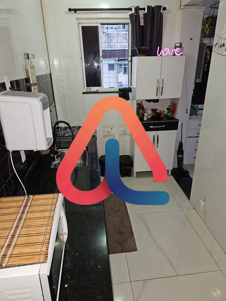 Charmoso | Perto da Praia | Ar Condicionado