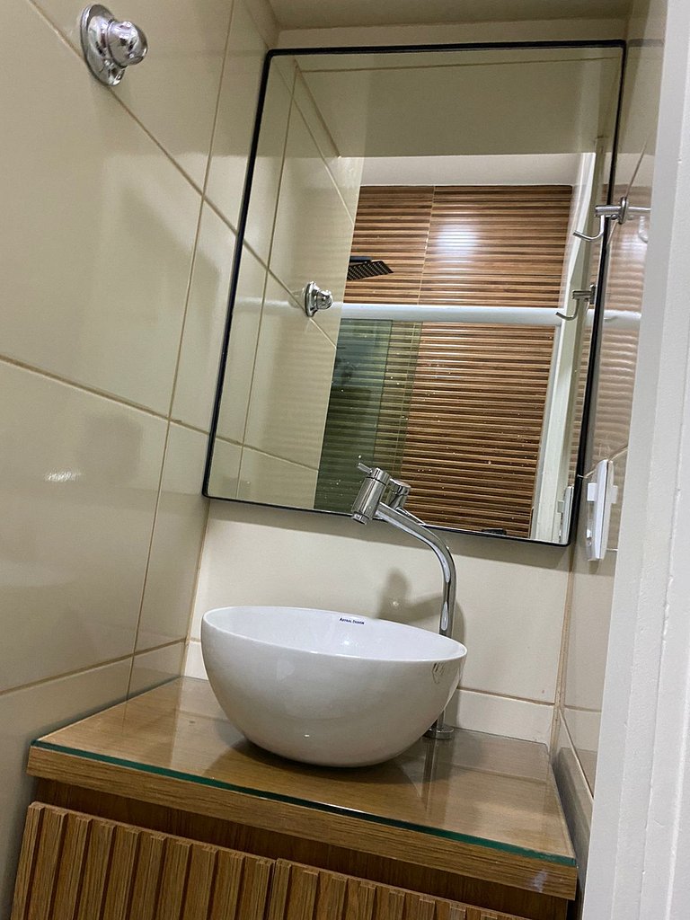 5 minutos da praia | Reformado | Ar Condicionado