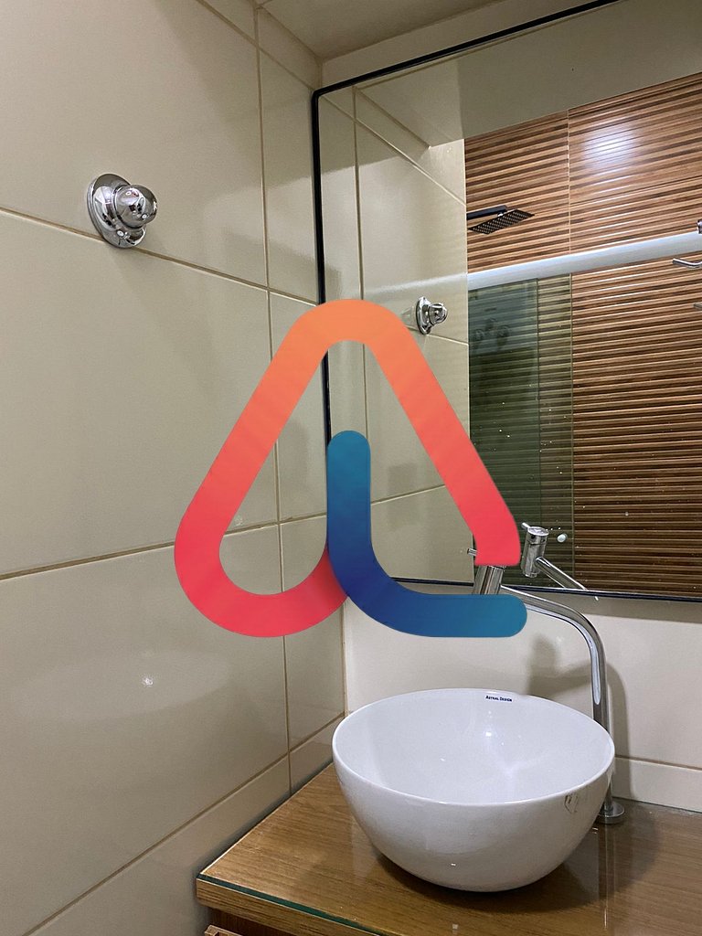 5 minutos da praia | Reformado | Ar Condicionado