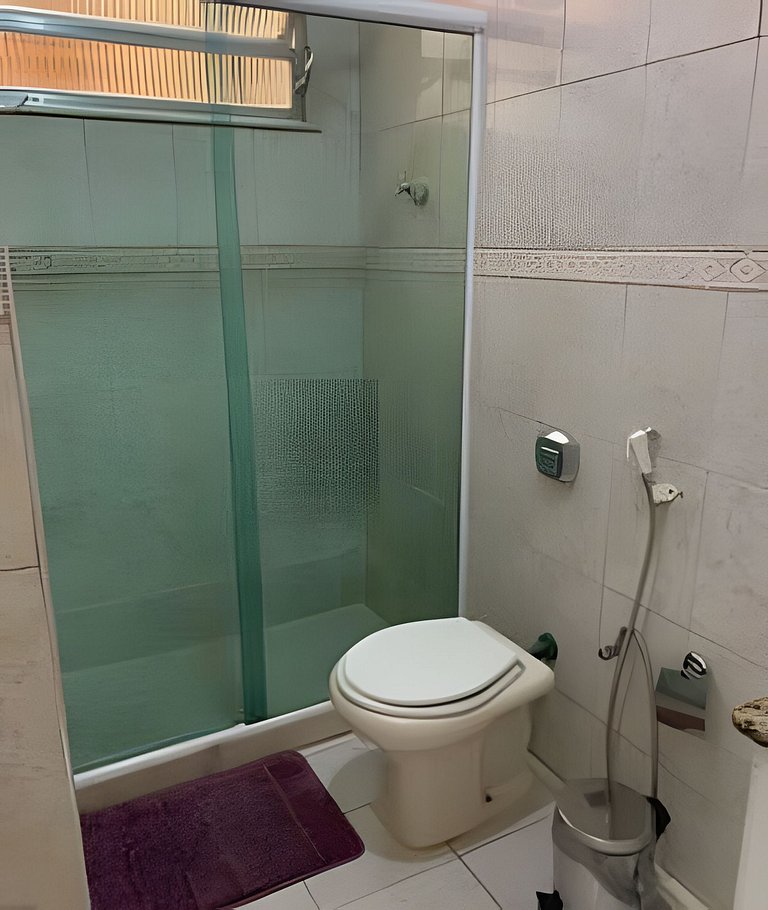 2 Minutos da Praia | 2 Quartos | Ar Condicionado