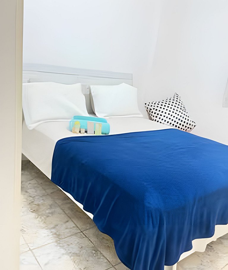 2 Minutos da Praia | 2 Quartos | Ar Condicionado